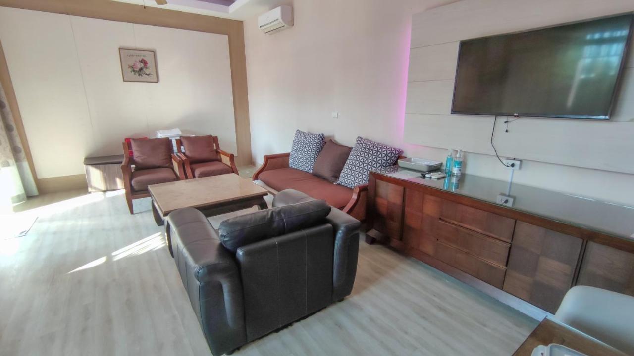 Villa Taurus Villa10 Bedrooms With Private Pool.